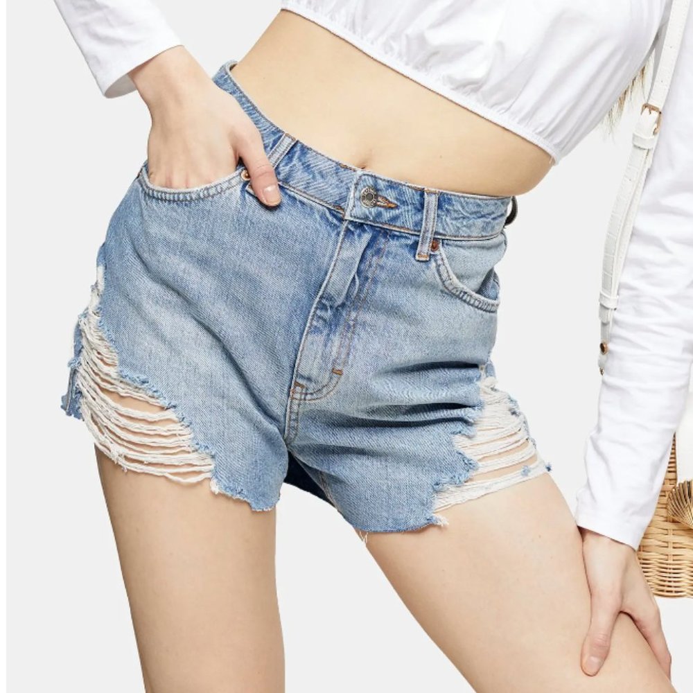 NWT Topshop Super Rip High Rise Denim Mom Jean Shorts
